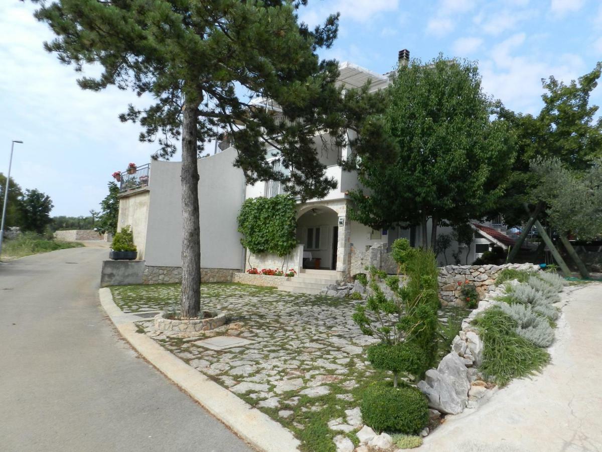 Apartmani Lucija Jurkovic Malinska Exteriér fotografie